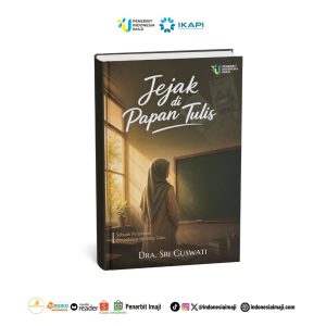 Jejak di Papan Tulis: Sebuah Perjalanan Pengabdian Seorang Guru